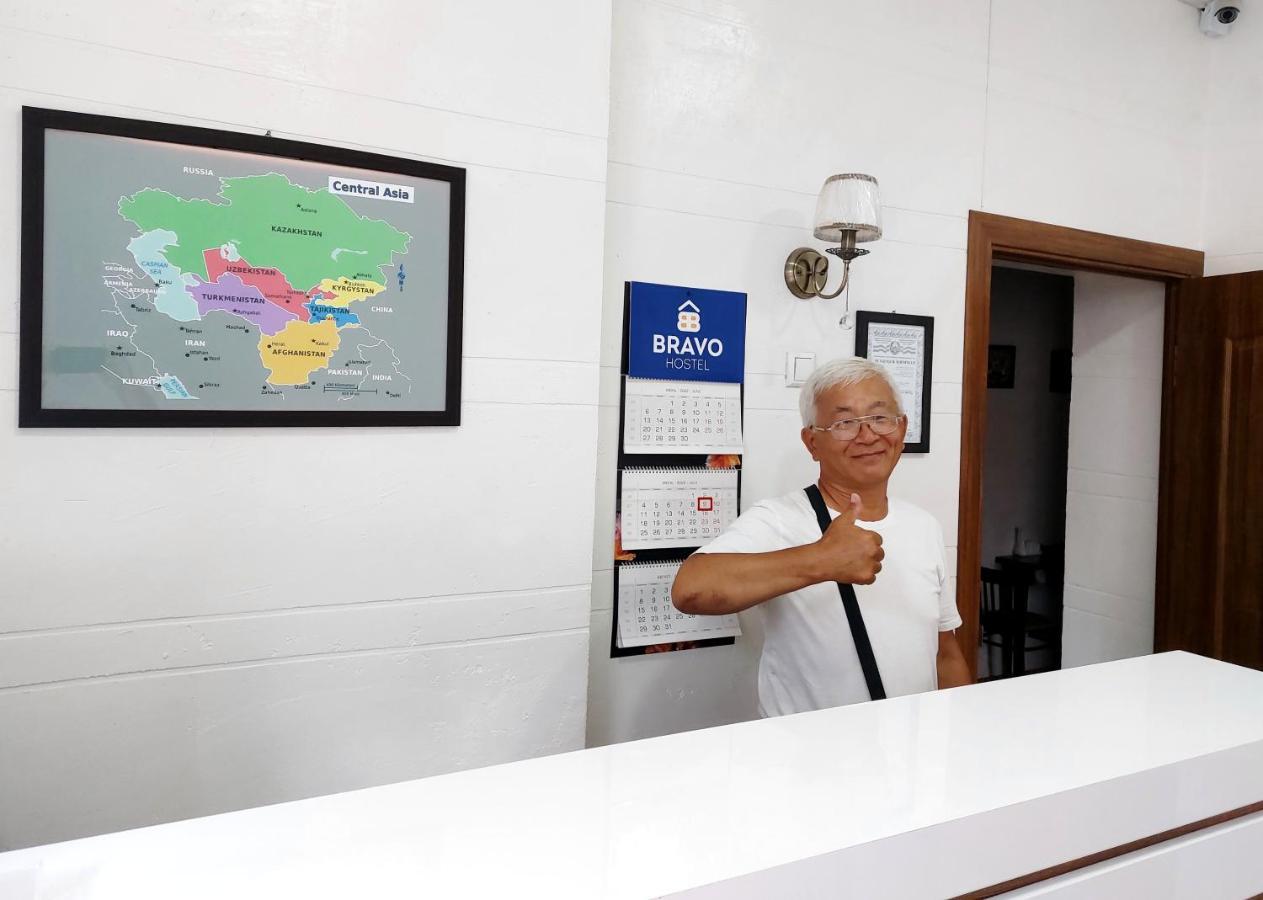 Hostel Bravo Fergana Exteriör bild